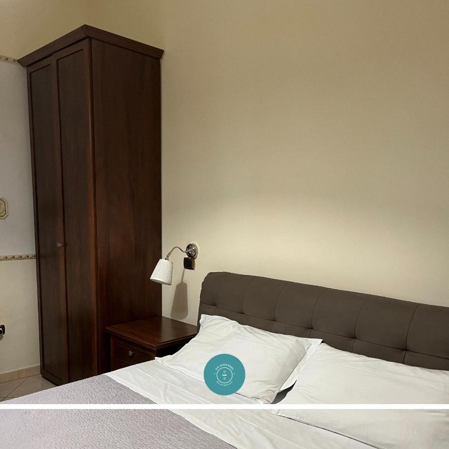 B&B Da Giovanni Casapulla Bagian luar foto